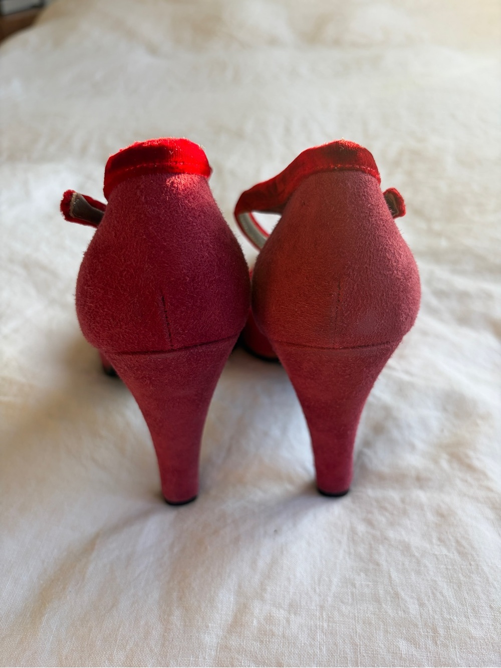 Vintage Prada Suede Velvet Trim Pointy Toe Ankle Strap Heels Hot Pink Red 90s - Picture 7 of 9